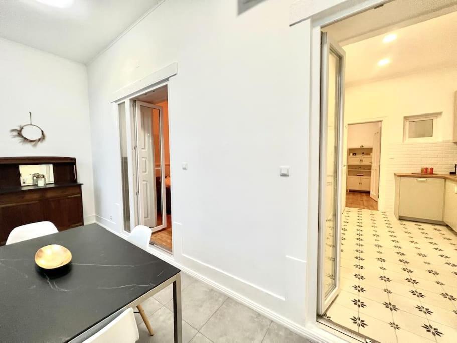 Apartamento Beautiful Gloria - 120m2 With A/c And Garden *