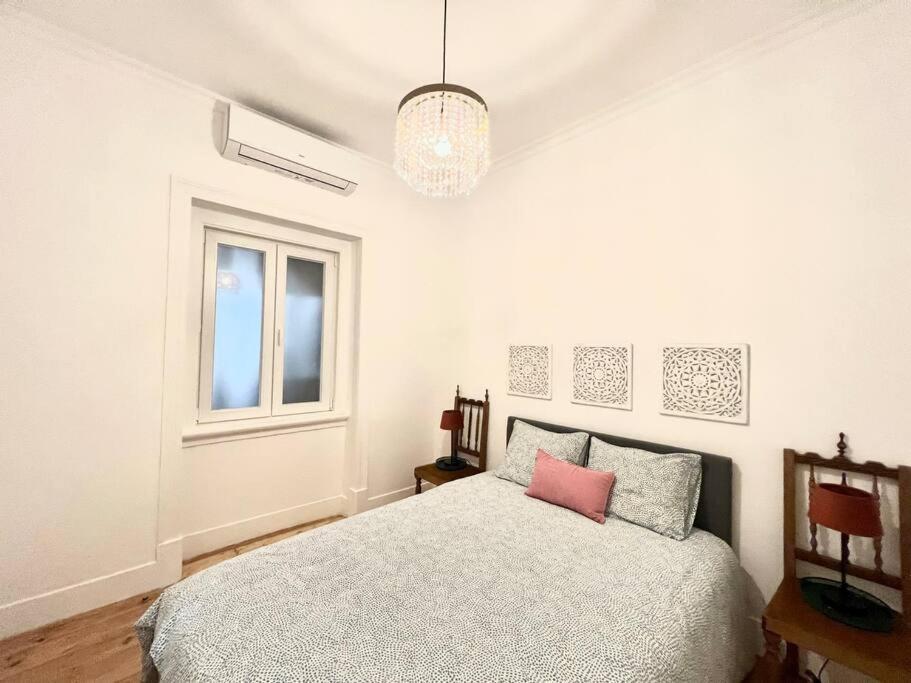 Beautiful Gloria - 120m2 With A/c And Garden * Lisboa